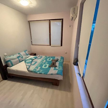 Appartement Vqra Sarafovo à Burgas Extérieur photo