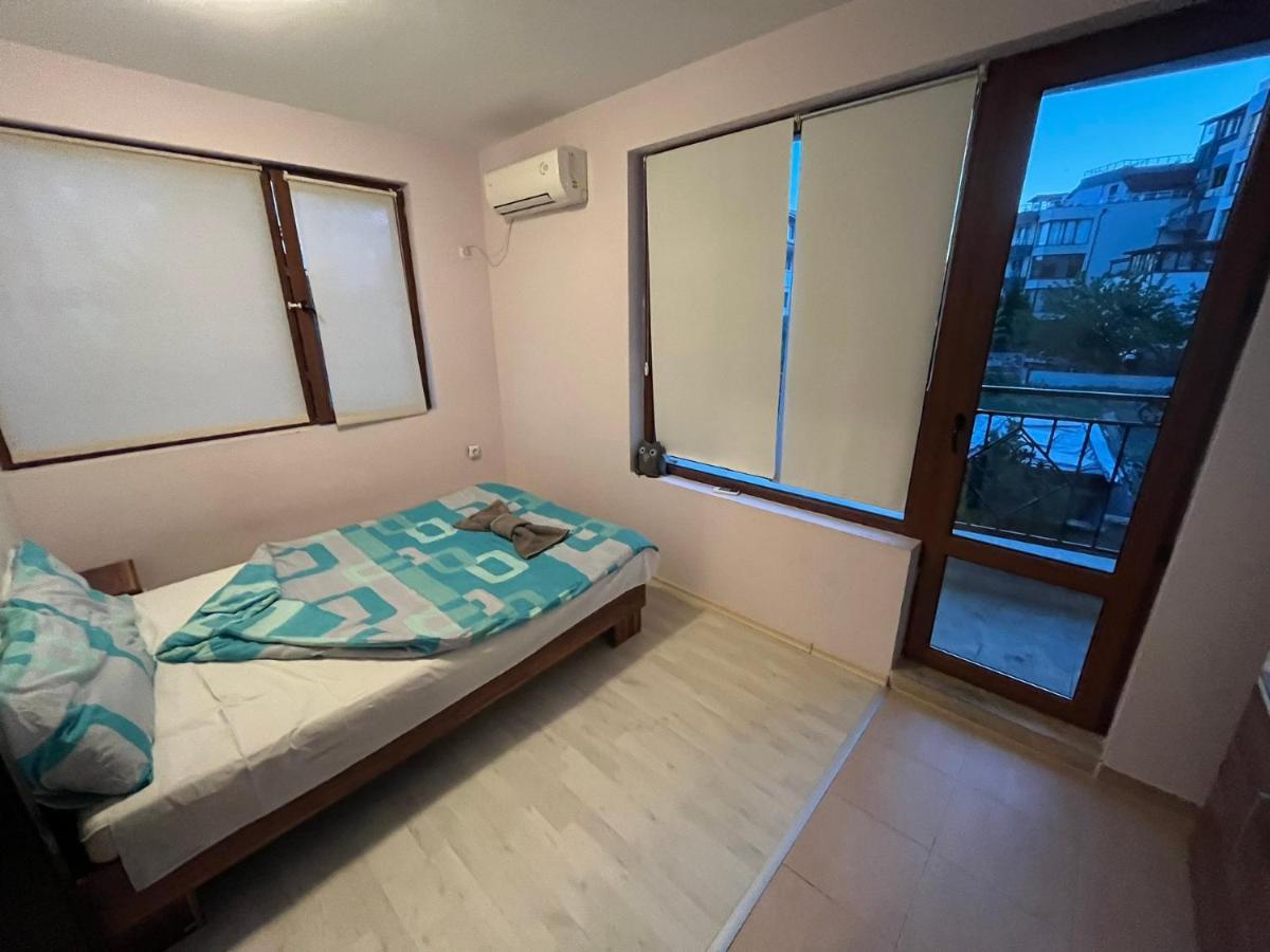Appartement Vqra Sarafovo à Burgas Extérieur photo